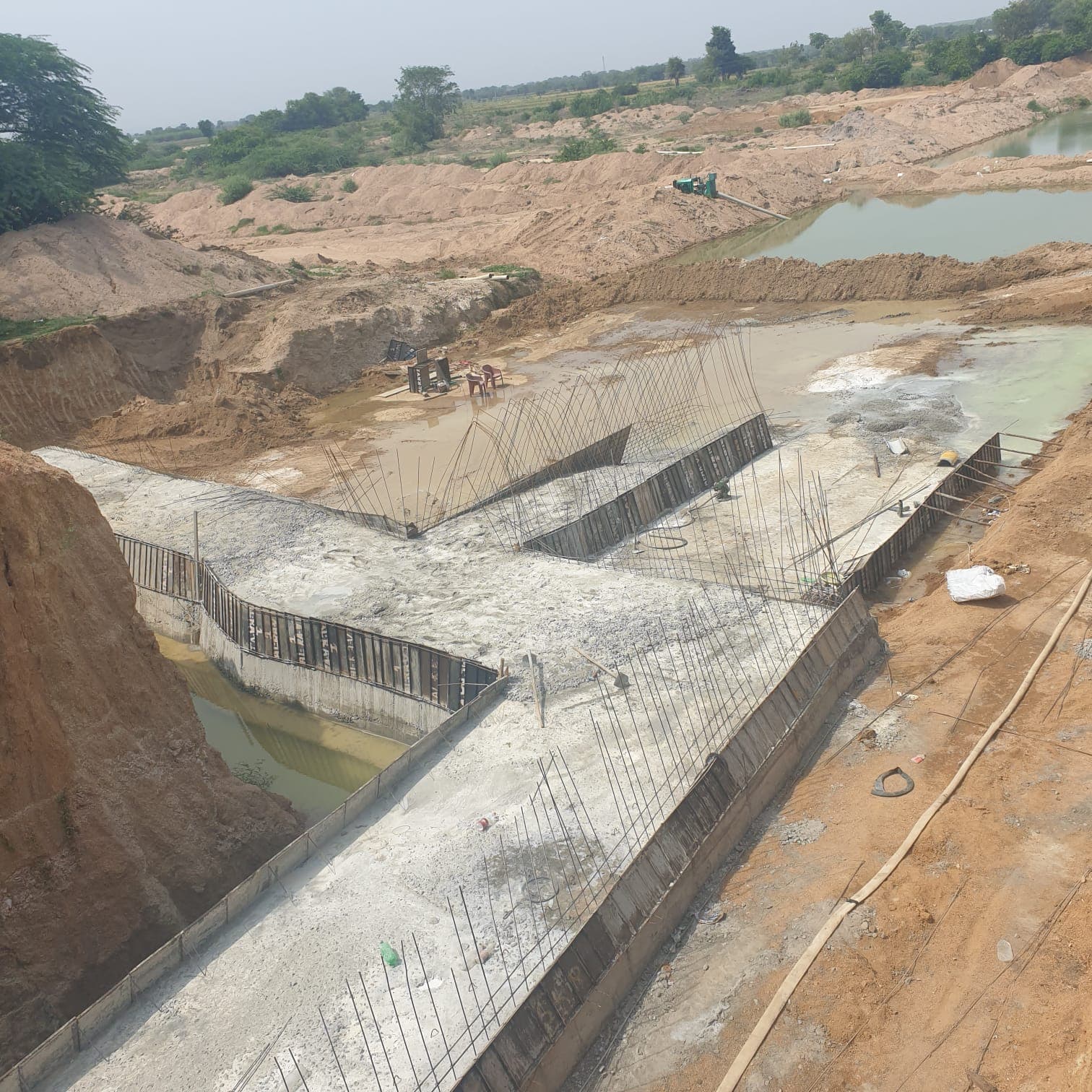 Check dam civil infrastructure project