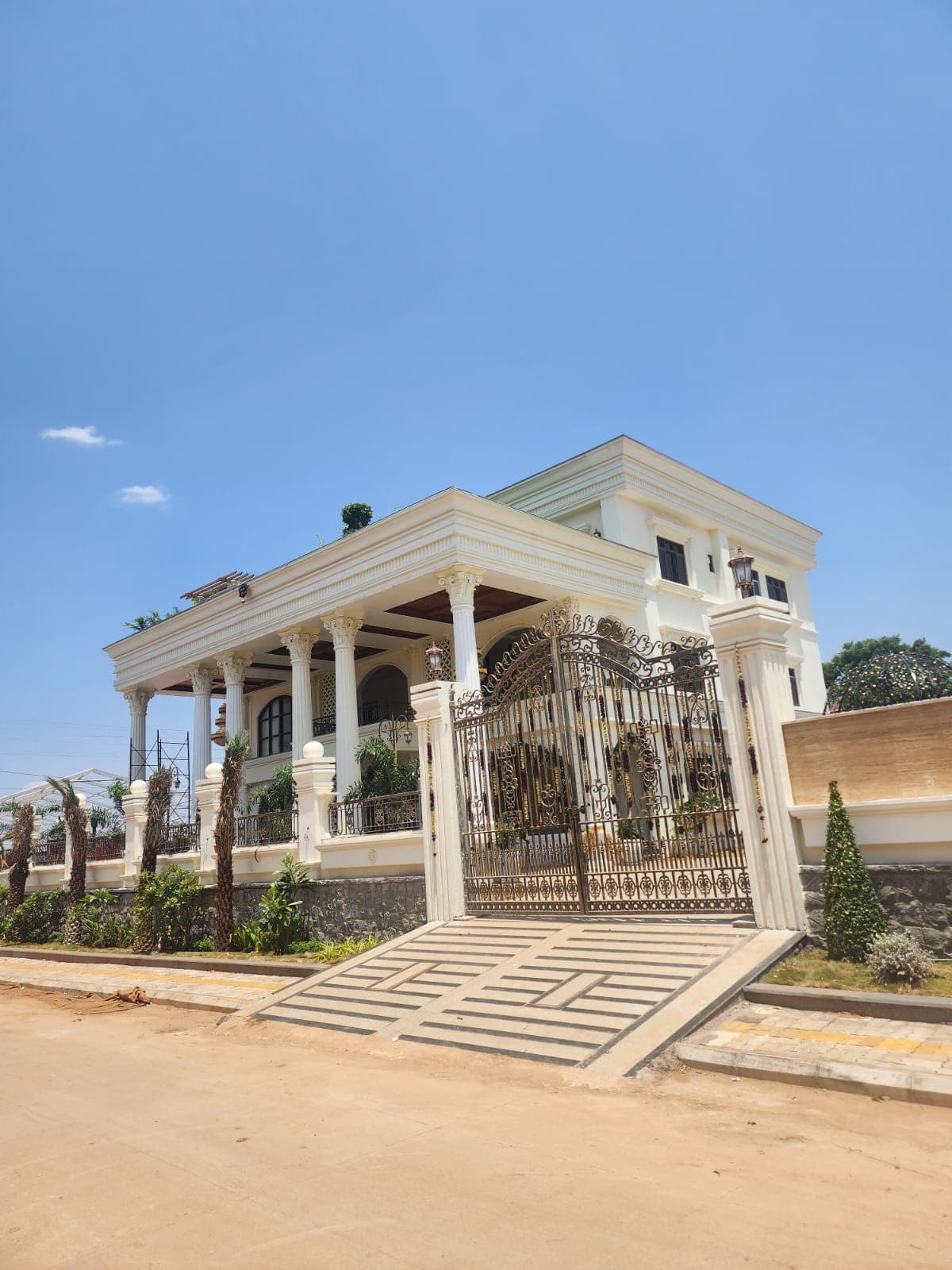 Tandur villa exterior